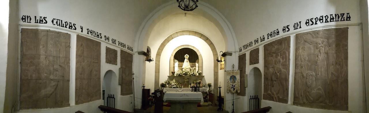 Hospederia Del Santuario De La Pena De Francia Hotell El Cabaco Exteriör bild